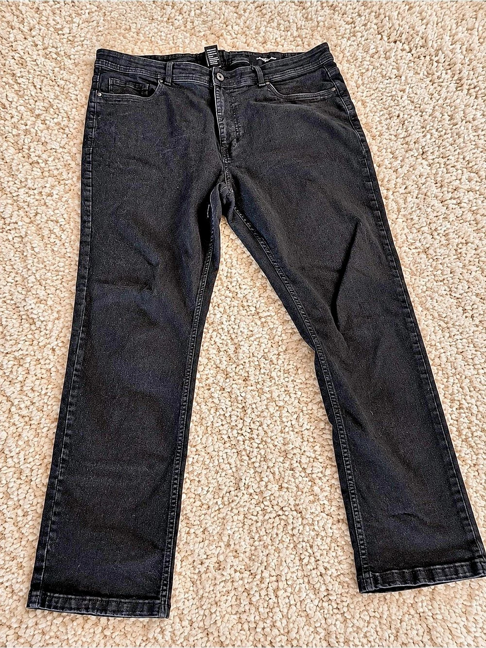 the perfect jean nyc Slim Thick Slim Jeans in Black Waist 42x30 Like New